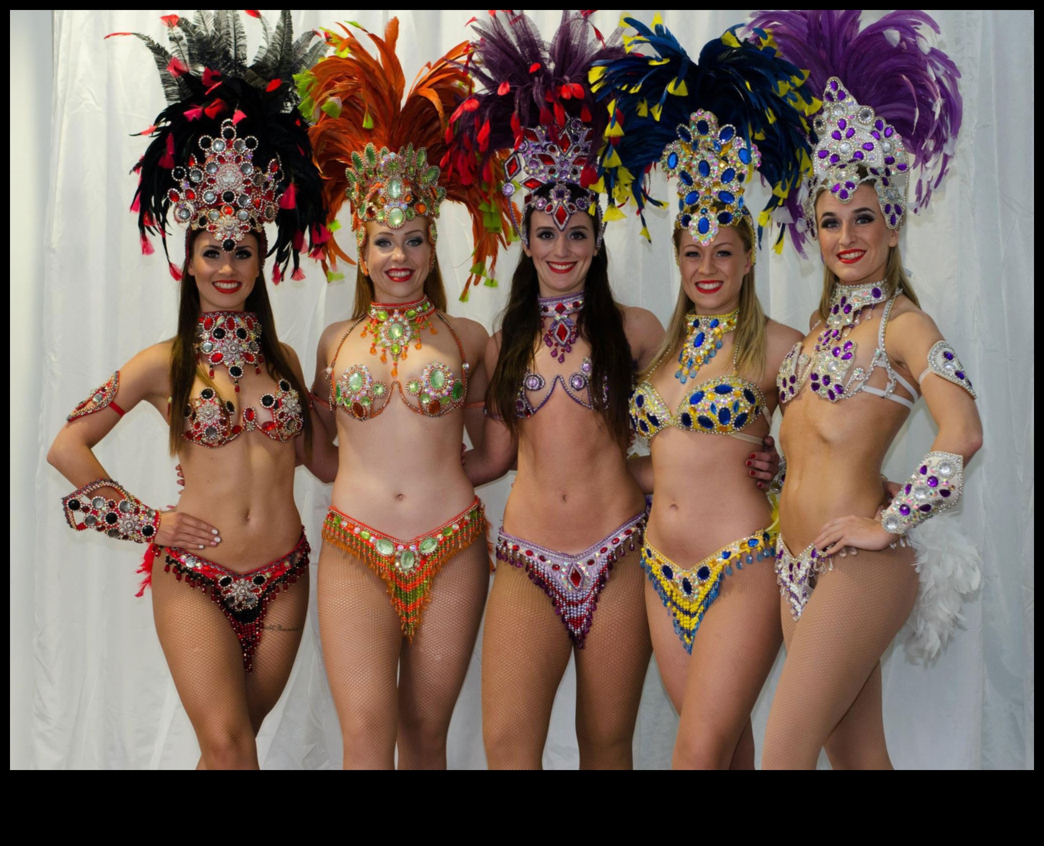 Carnival Calisthenics תתאמן ותיהנה במרדי גרא 2 הזה Carnival Calisthenics: אימונים חגיגיים לילדים בכיף וכושר