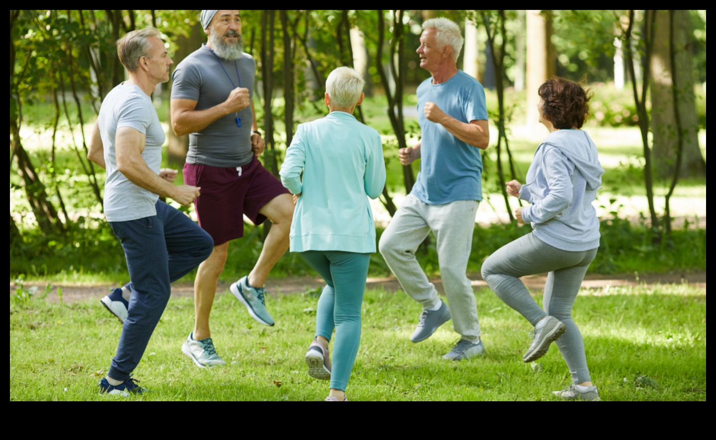 שגרות חימום לכל הגילאים: התאמת תנועות לפני אימון