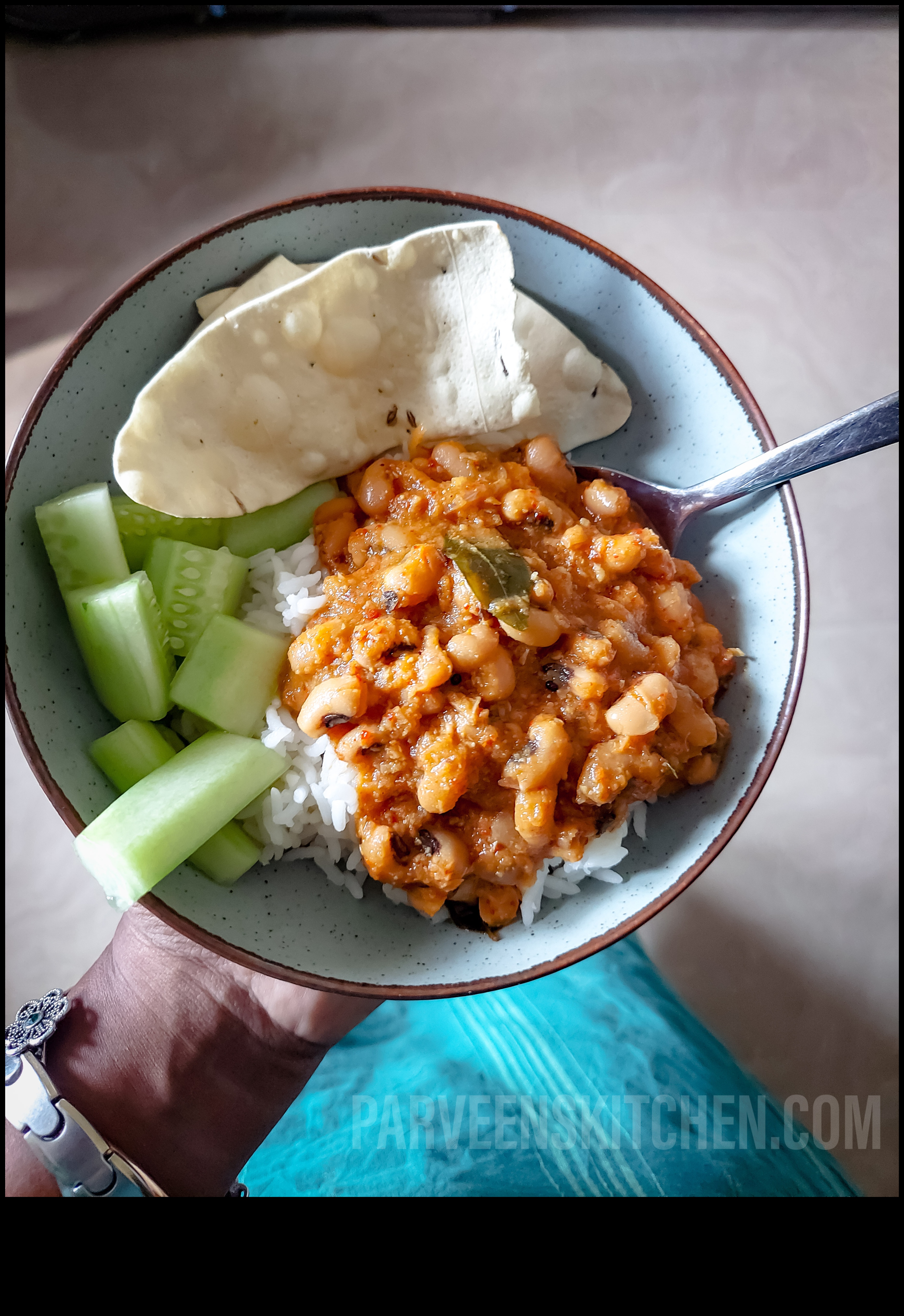 סימפוניה קולינרית: הרמוניזציה של טעמים בבישול האיטי שלך